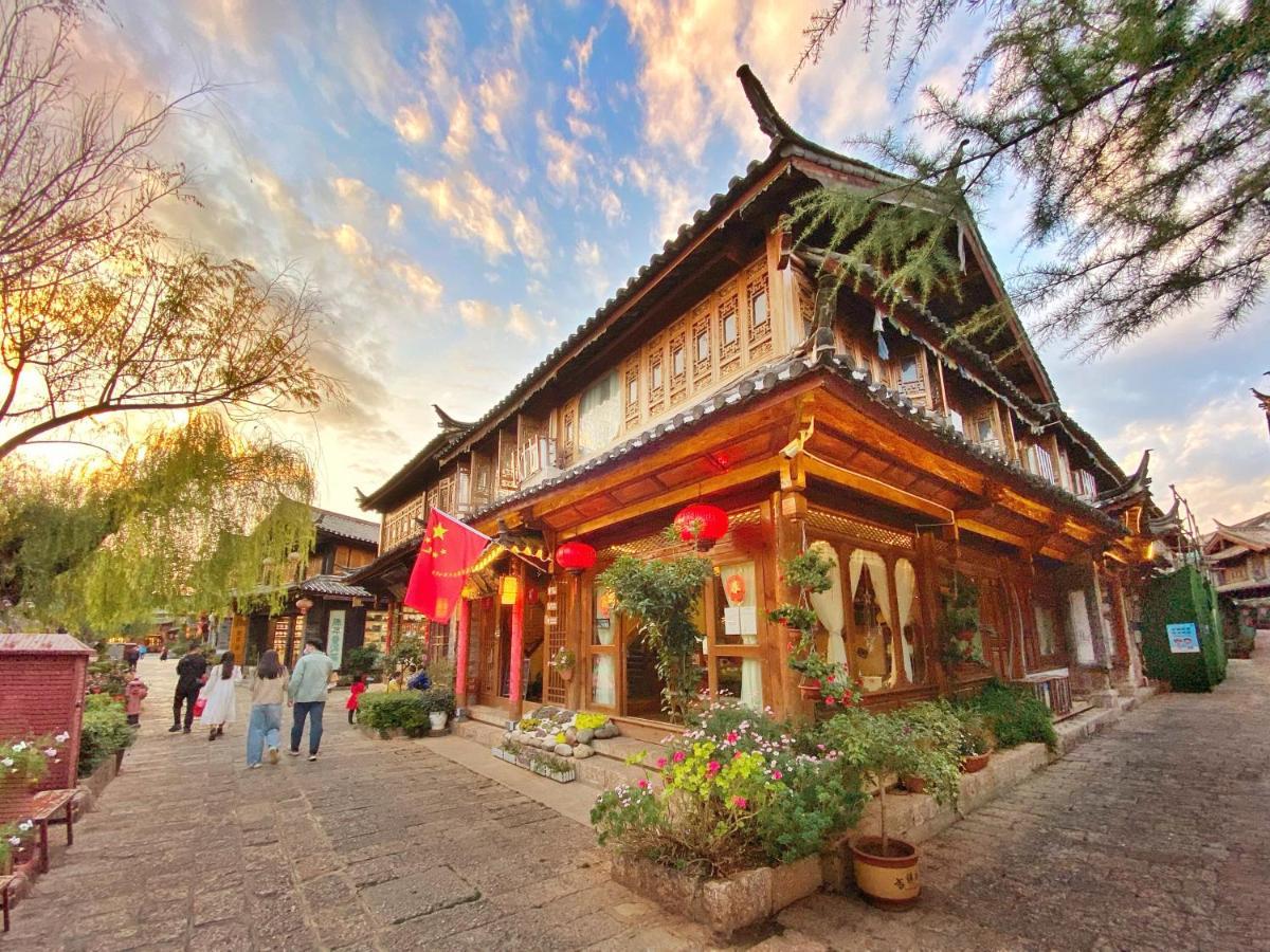 Juxian Boutique Homestay Lijiang  Exteriör bild